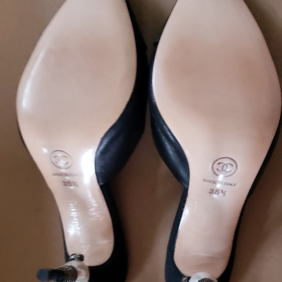 Chanel Runway Mules/Slides 35.5 - Picture 3 of 5